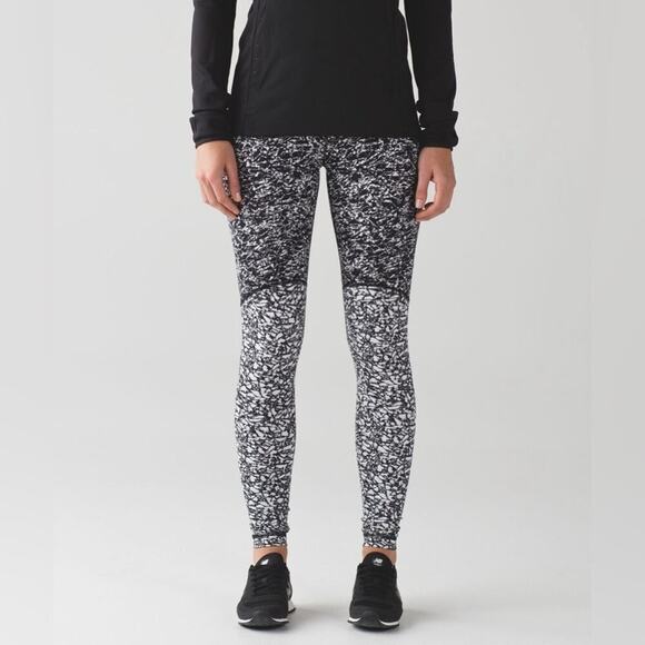lululemon athletica Pants - ✨Lululemon✨ Wunder Under Leggings